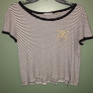 Young & wild crop top